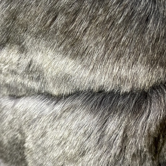 Gray Faux Fur Vest - Picture 5 of 12